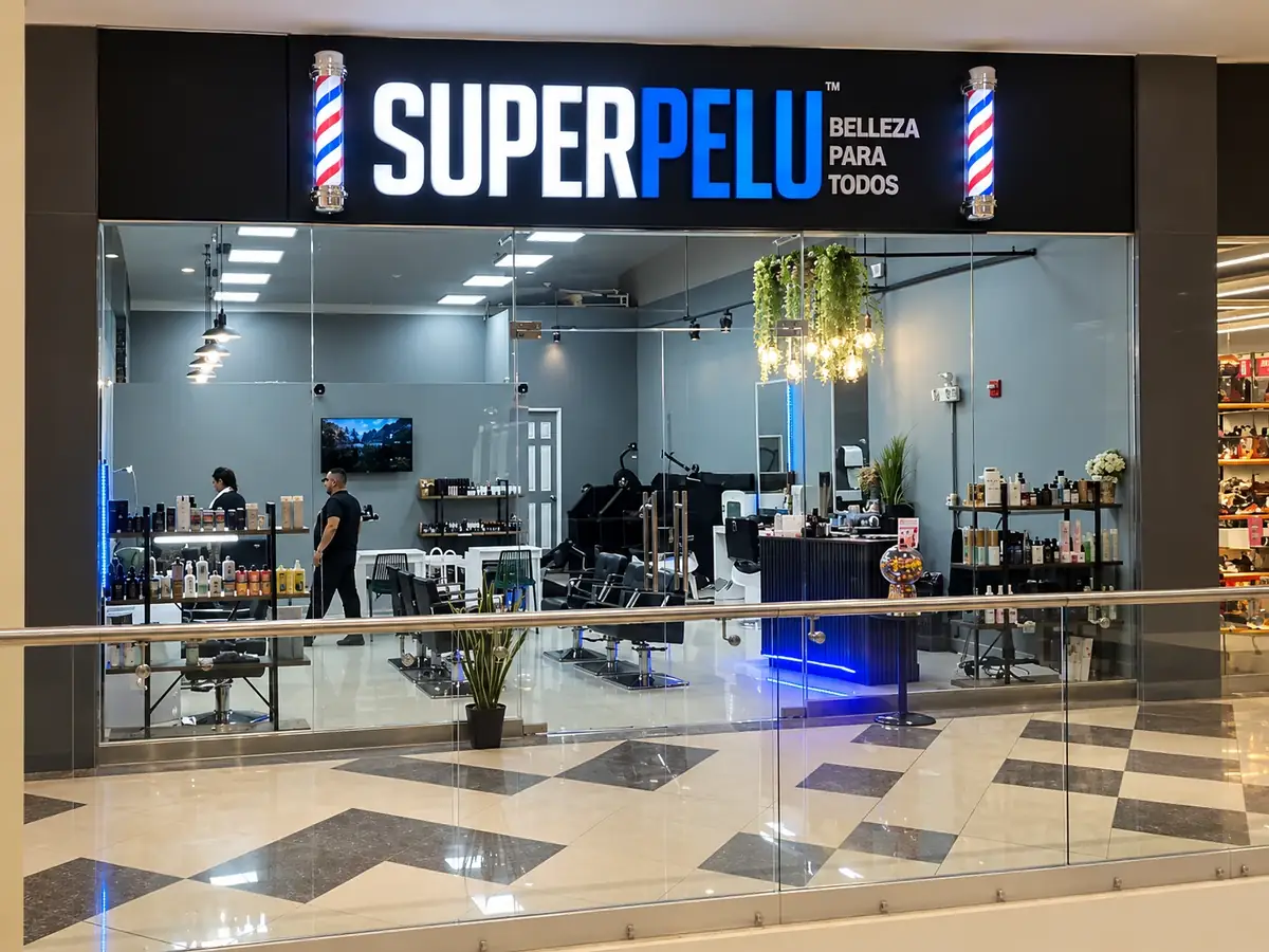 Fachada del local de Superpelu